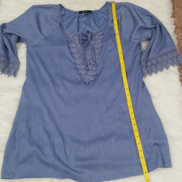 Naif blue crochet accent dress. Size M - Picture 8 of 8